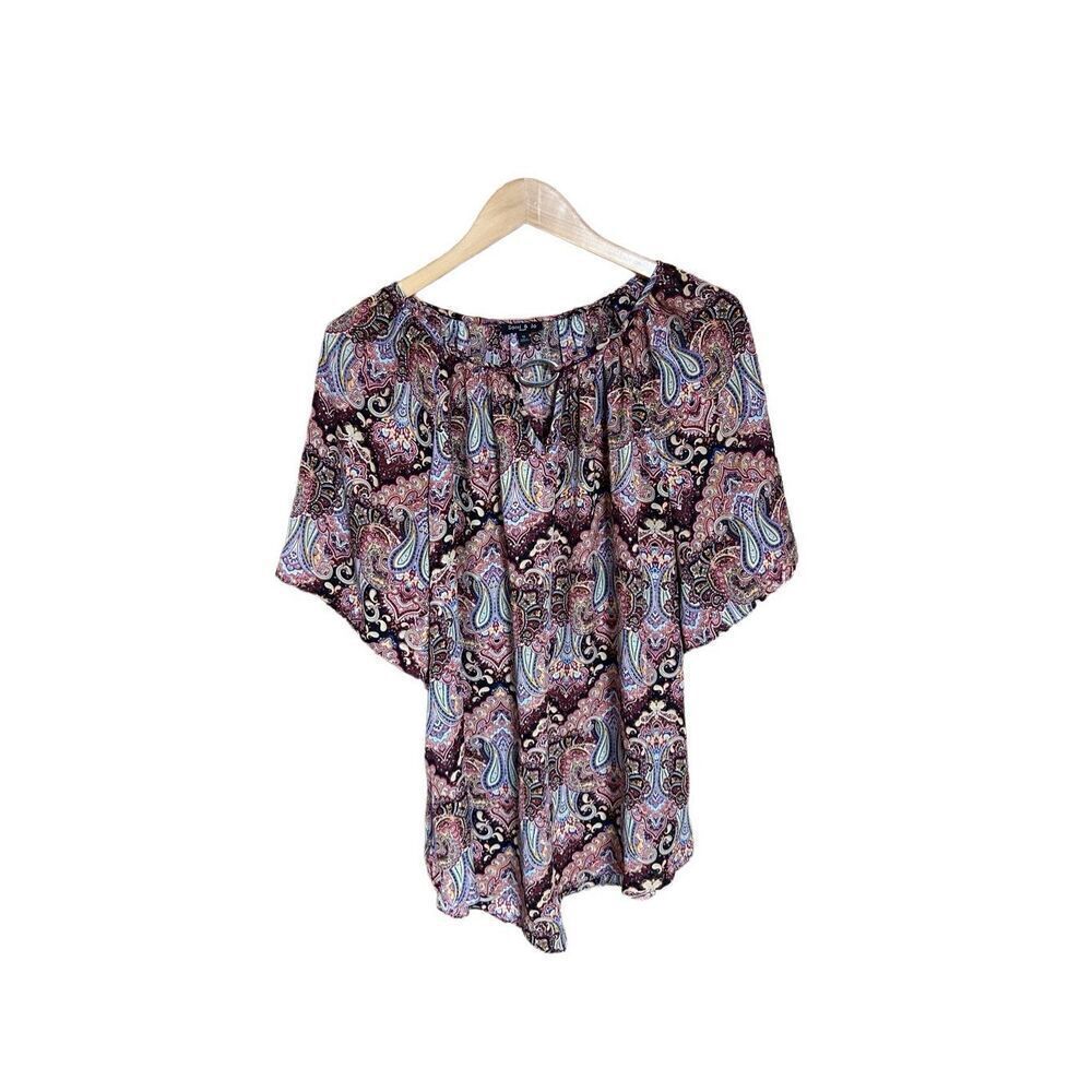 Sami & Jo Plus Paisley 1X Short Sleeve with Silver Accent Blouse